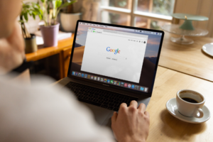 Google Ads para Restaurante: Como Aparecer Para Quem Está Pronto para Escolher