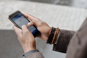 Depoimentos de Clientes Restaurante: Como Colecionar e Usar a Prova Social